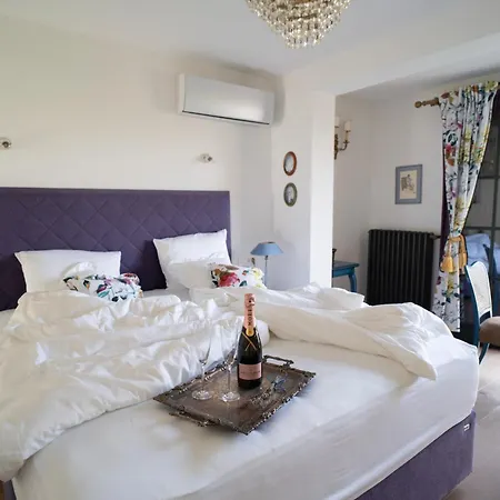 Guest house Nomad