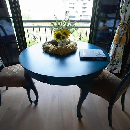 Guest house Nomad *