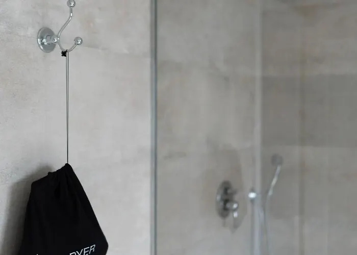 Nomad Casa de hóspedes 4*